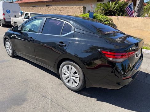 Used 2021 Nissan Sentra S image 7
