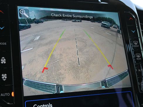 Used 2021 RAM 1500 Laramie w/ Laramie Southwest Edition RWD image 14