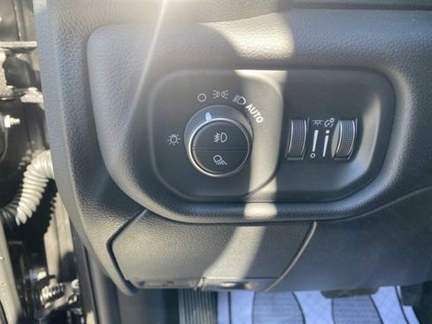 Used 2021 RAM 2500 Laramie image 15