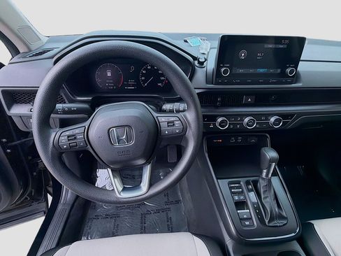 Certified 2024 Honda CR-V EX image 10