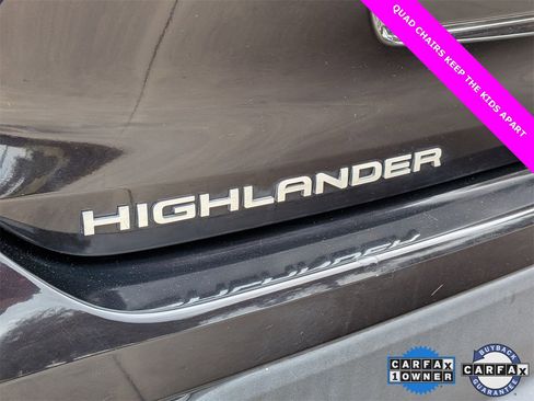 Used 2022 Toyota Highlander XLE image 6