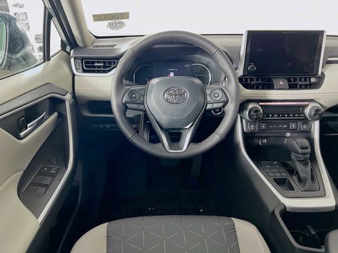 New 2025 Toyota RAV4 XLE image 16