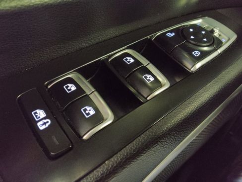 Used 2021 Kia Telluride LX AWD/4WD image 27