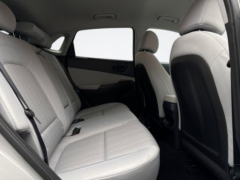 Used 2023 Hyundai Kona SEL image 17