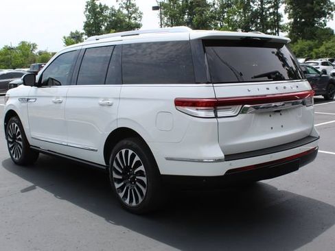 Certified 2023 Lincoln Navigator Black Label AWD/4WD image 8