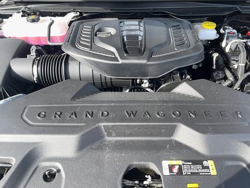 New 2026 Jeep Grand Wagoneer Limited AWD/4WD image 19