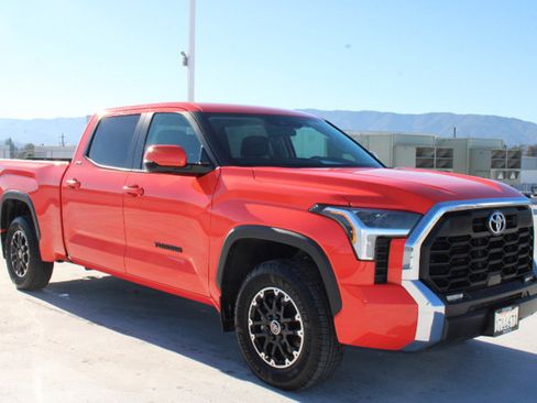 Used 2024 Toyota Tundra SR5 image 2