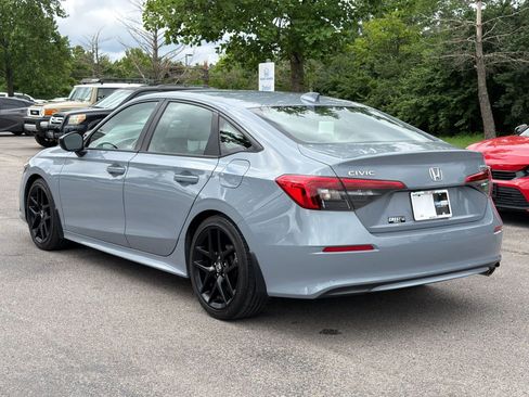 Used 2024 Honda Civic Sport image 3