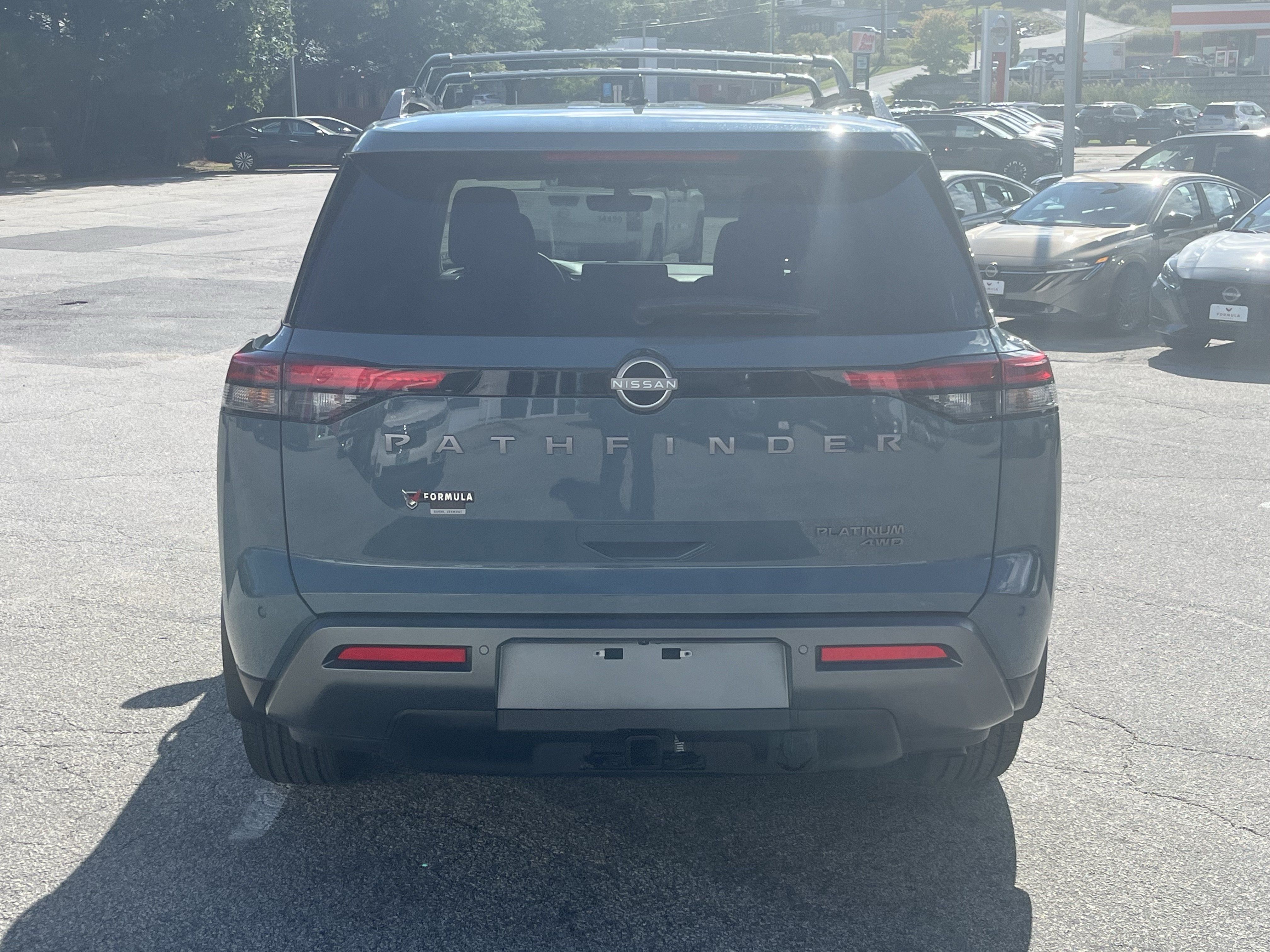 New 2026 Nissan Pathfinder Platinum AWD/4WD image 7