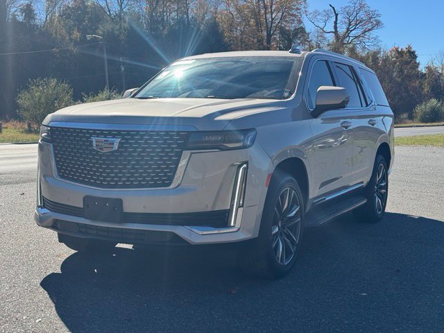 Used 2021 Cadillac Escalade Premium Luxury w/ Performance Package AWD/4WD image 3