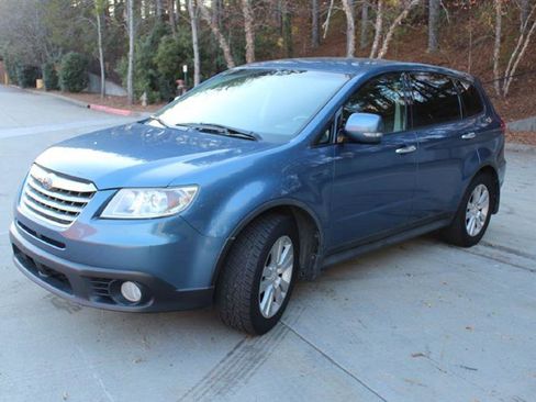 Used 2008 Subaru Tribeca image 2
