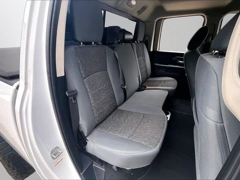 Used 2017 RAM 1500 Big Horn AWD/4WD image 26