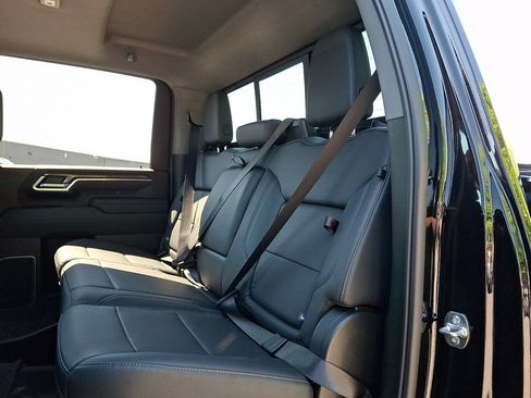 Used 2025 Chevrolet Silverado 2500 LTZ AWD/4WD image 10