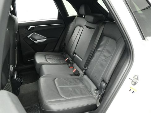 Used 2020 Audi Q3 2.0T Premium Plus w/ Premium Plus Package AWD/4WD image 19