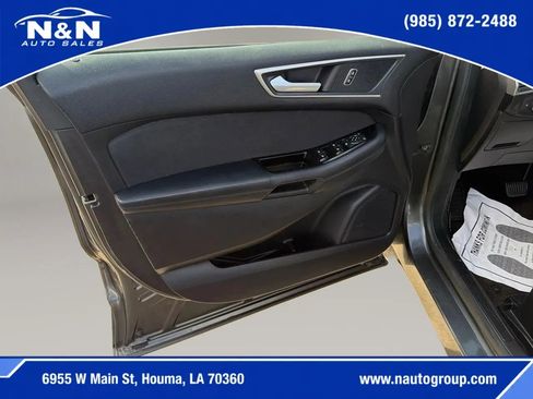 Used 2019 Ford Edge SEL FWD image 15