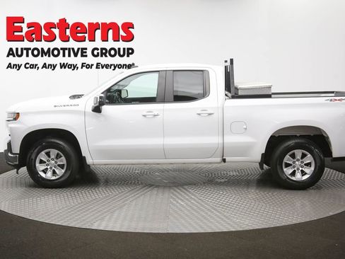 Used 2021 Chevrolet Silverado 1500 LT AWD/4WD image 62
