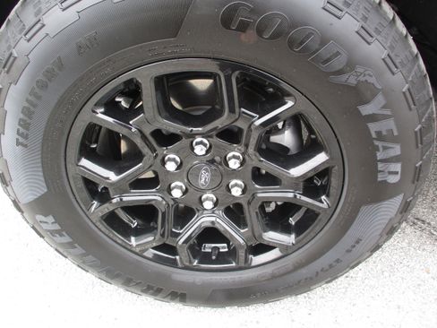 Certified 2024 Ford F150 XLT w/ Tow/Haul Package image 9