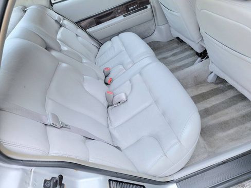 Used 1999 Buick Le Sabre Custom w/ Prestige Opt Pkg FWD image 16