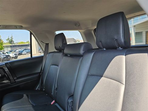 Used 2021 Toyota 4Runner Venture w/ Moonroof Package image 20