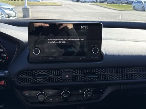 Certified 2024 Honda HR-V Sport image 24