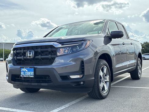 Certified 2024 Honda Ridgeline RTL image 11
