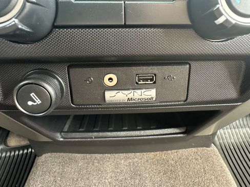 Used 2012 Ford F150 XLT w/ XLT Chrome Pkg AWD/4WD image 18