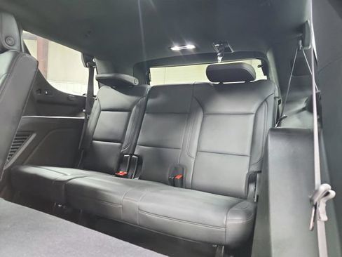 Used 2021 Chevrolet Tahoe LT AWD/4WD image 14