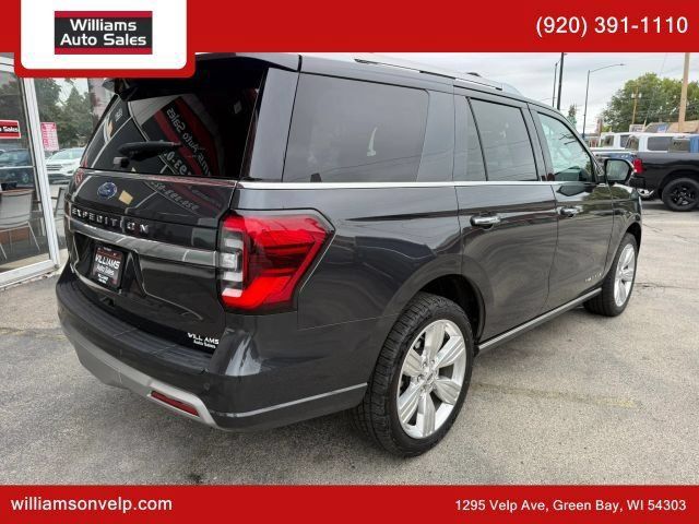 Used 2023 Ford Expedition Platinum AWD/4WD image 5