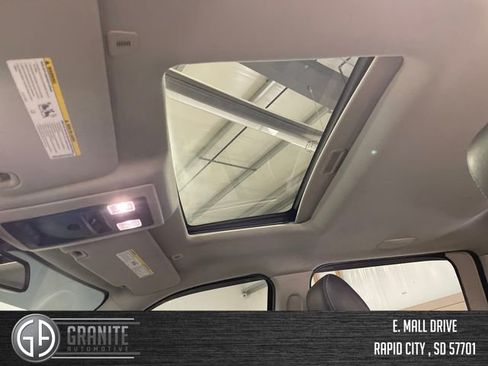 Used 2017 RAM 1500 Laramie w/ Convenience Group AWD/4WD image 22