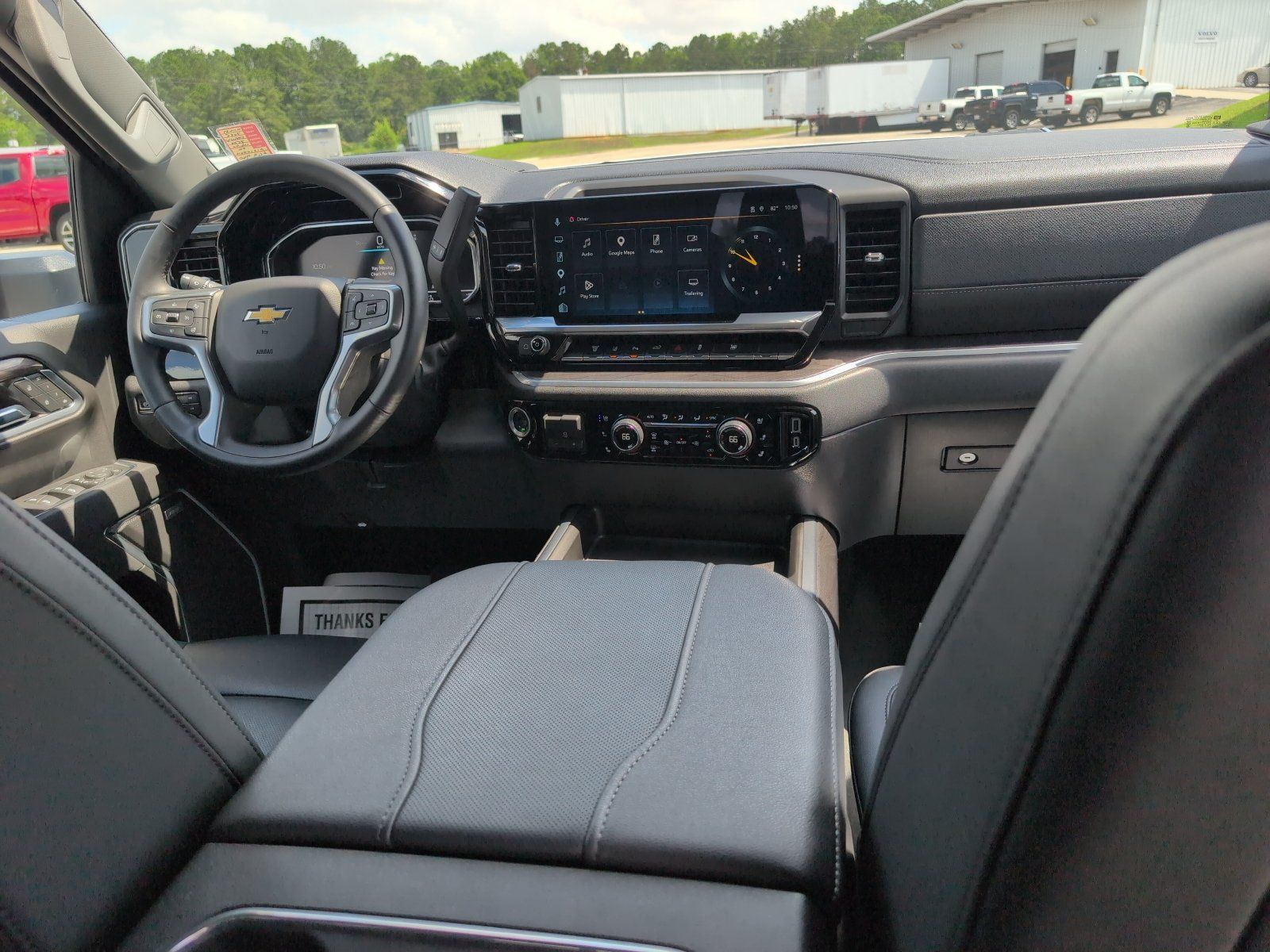 Used 2025 Chevrolet Silverado 2500 LTZ w/ LTZ Convenience Package AWD/4WD image 18