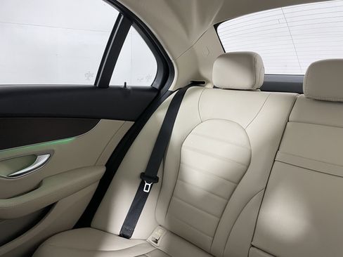 Used 2019 Mercedes-Benz C 300 Sedan image 13