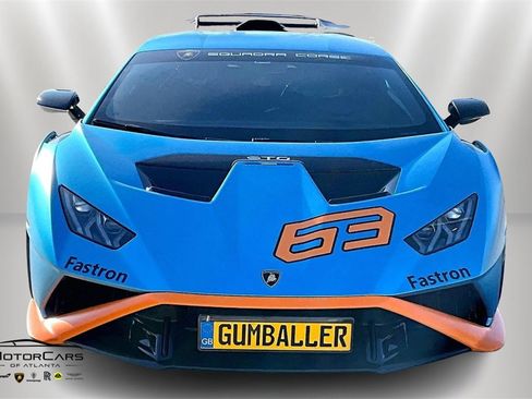 Used 2022 Lamborghini Huracan STO image 3