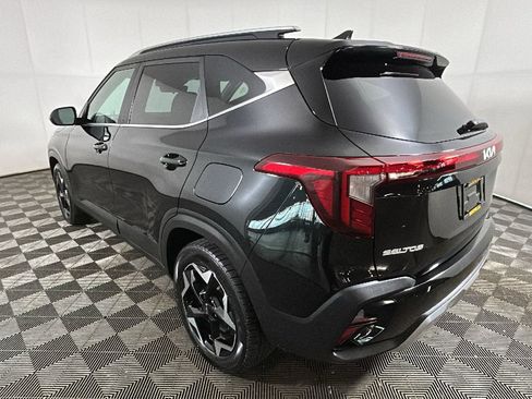 Used 2024 Kia Seltos EX AWD/4WD image 5