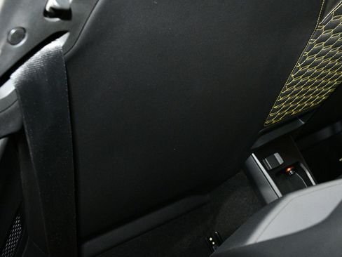 Used 2018 Lamborghini Huracan LP 580-2 image 20