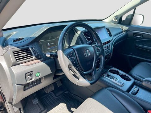 Used 2023 Honda Ridgeline RTL-E image 9