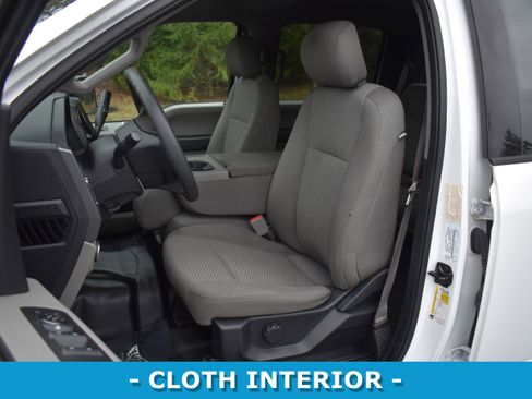 Used 2018 Ford F150 XLT w/ Trailer Tow Package image 8