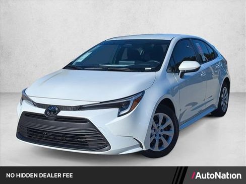 Certified 2026 Toyota Corolla LE FWD image 1