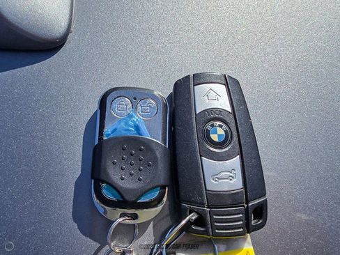 Used 2013 BMW M3 Convertible image 74