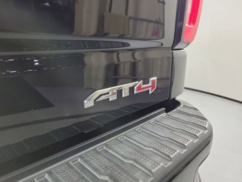 Used 2019 GMC Sierra 1500 AT4 w/ AT4 Premium Package AWD/4WD image 7