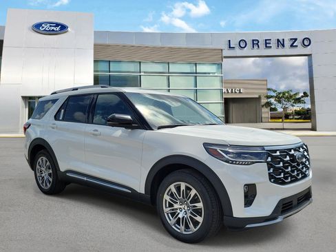 New 2026 Ford Explorer Platinum RWD image 3