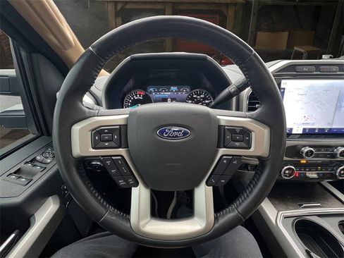Used 2022 Ford F250 Lariat w/ Lariat Ultimate Package image 19