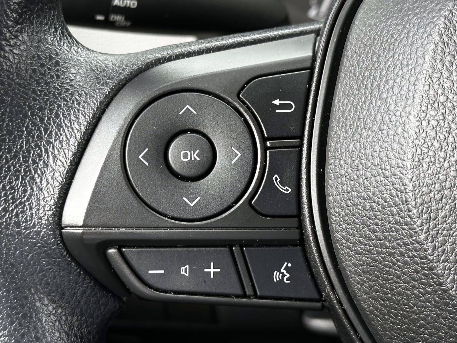 Certified 2022 Toyota Corolla LE FWD image 21