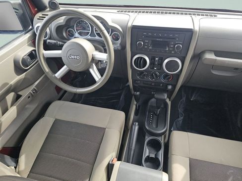 Used 2010 Jeep Wrangler Unlimited Sahara w/ Dual Top Group AWD/4WD image 26