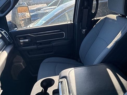Used 2024 RAM 2500 Big Horn w/ Bed Utility Group image 7