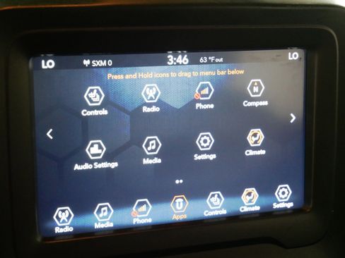 Used 2019 Jeep Renegade Limited image 30