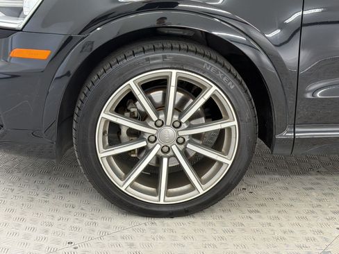 Used 2018 Audi Q3 2.0T Premium AWD/4WD image 11