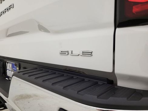 Used 2019 GMC Sierra 1500 SLE w/ SLE Value Package image 23