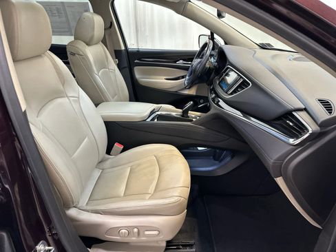 Used 2018 Buick Enclave Premium w/ Experience Buick Package image 18