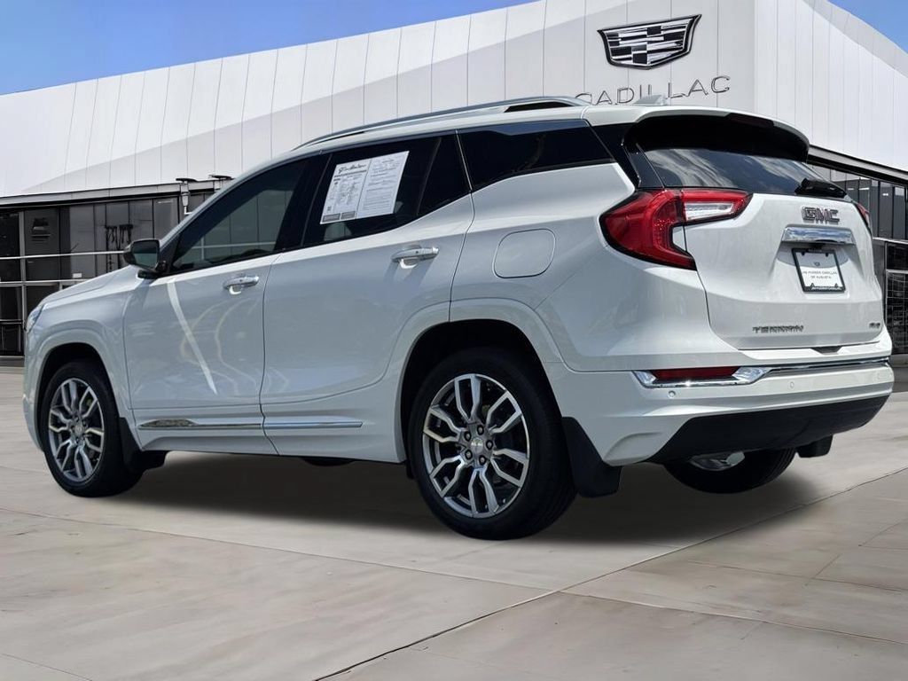 Used 2023 GMC Terrain Denali AWD/4WD image 6