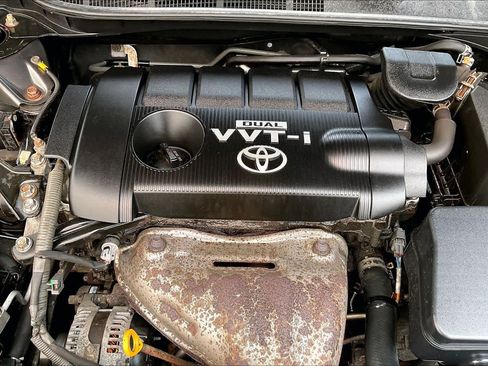 Used 2010 Toyota Camry FWD image 31